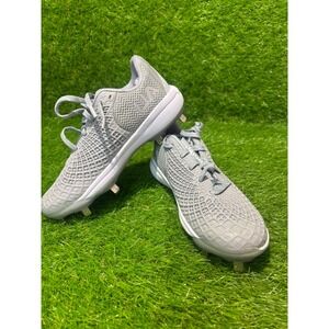 Under Armour Womens Charged Breathe Metal Softball Cleats Gray 3026601-102 7